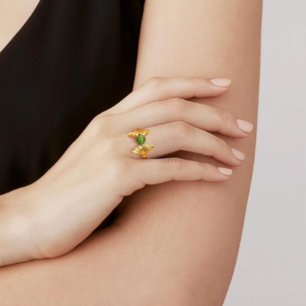 Ginkgo ring Antinea green Crystal, 18K yellow gold-plated