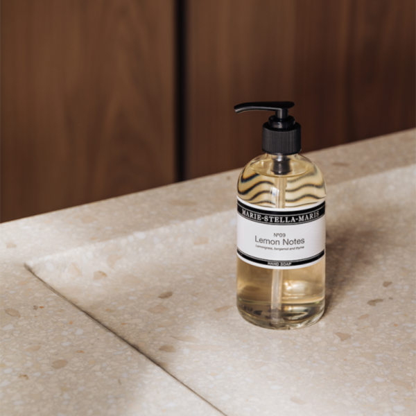 Hand Soap Lemon Notes Glass