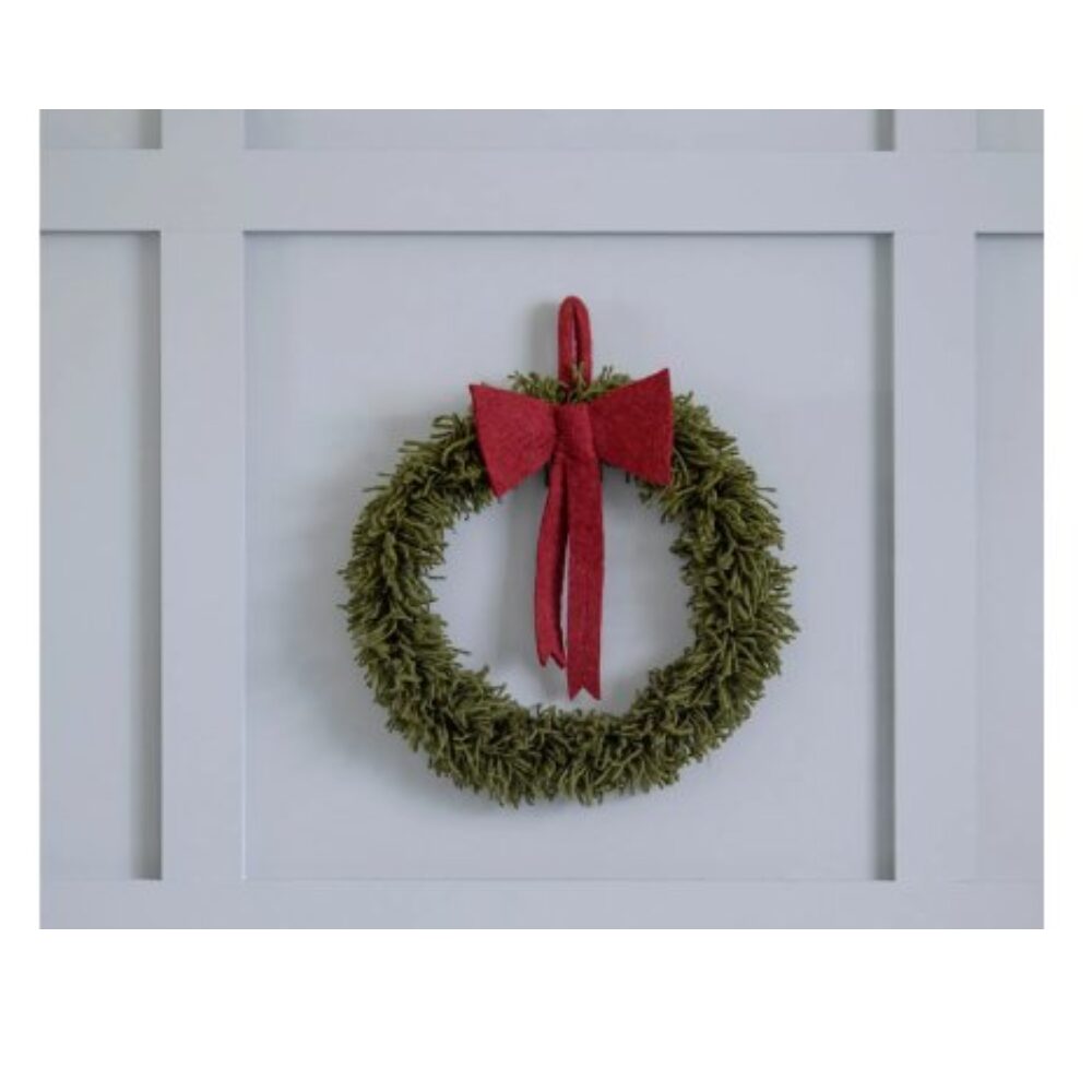 Big Wreath w/Red Bow w/Hanger