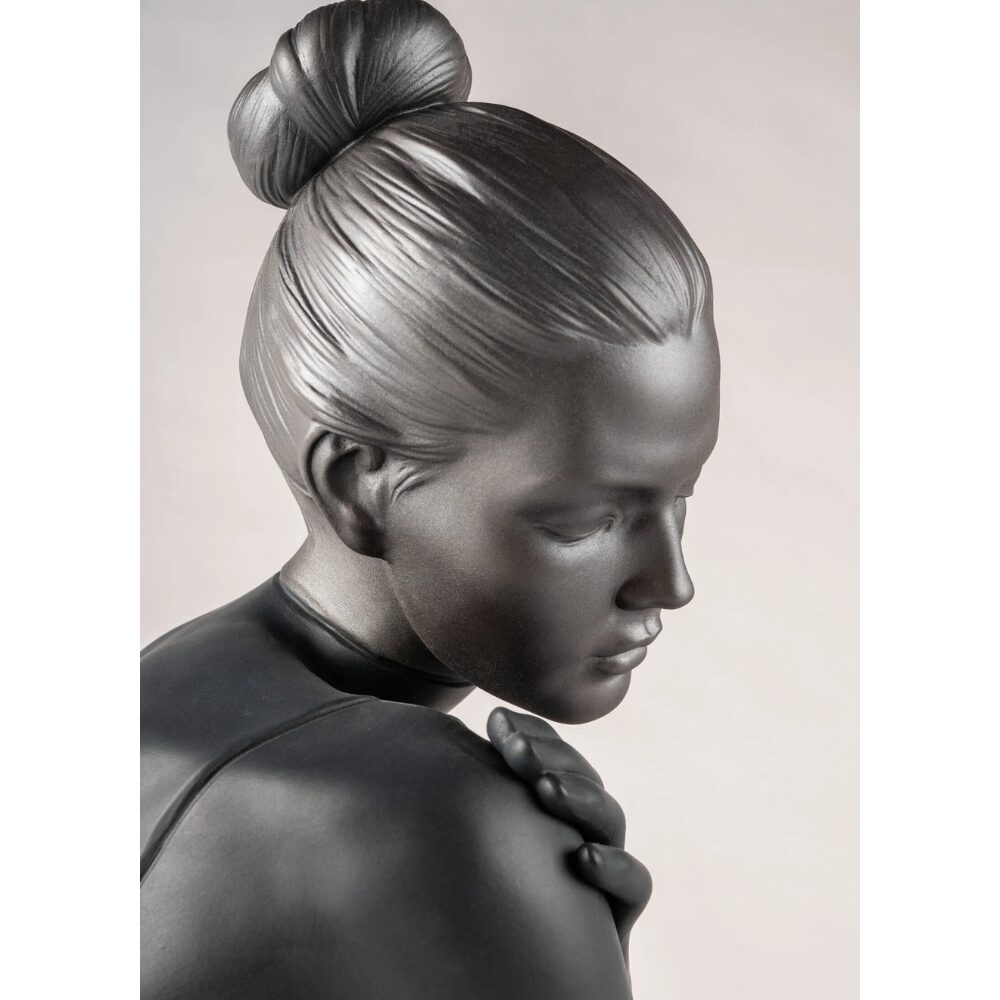 Reflections of Nature - Her Sculpture