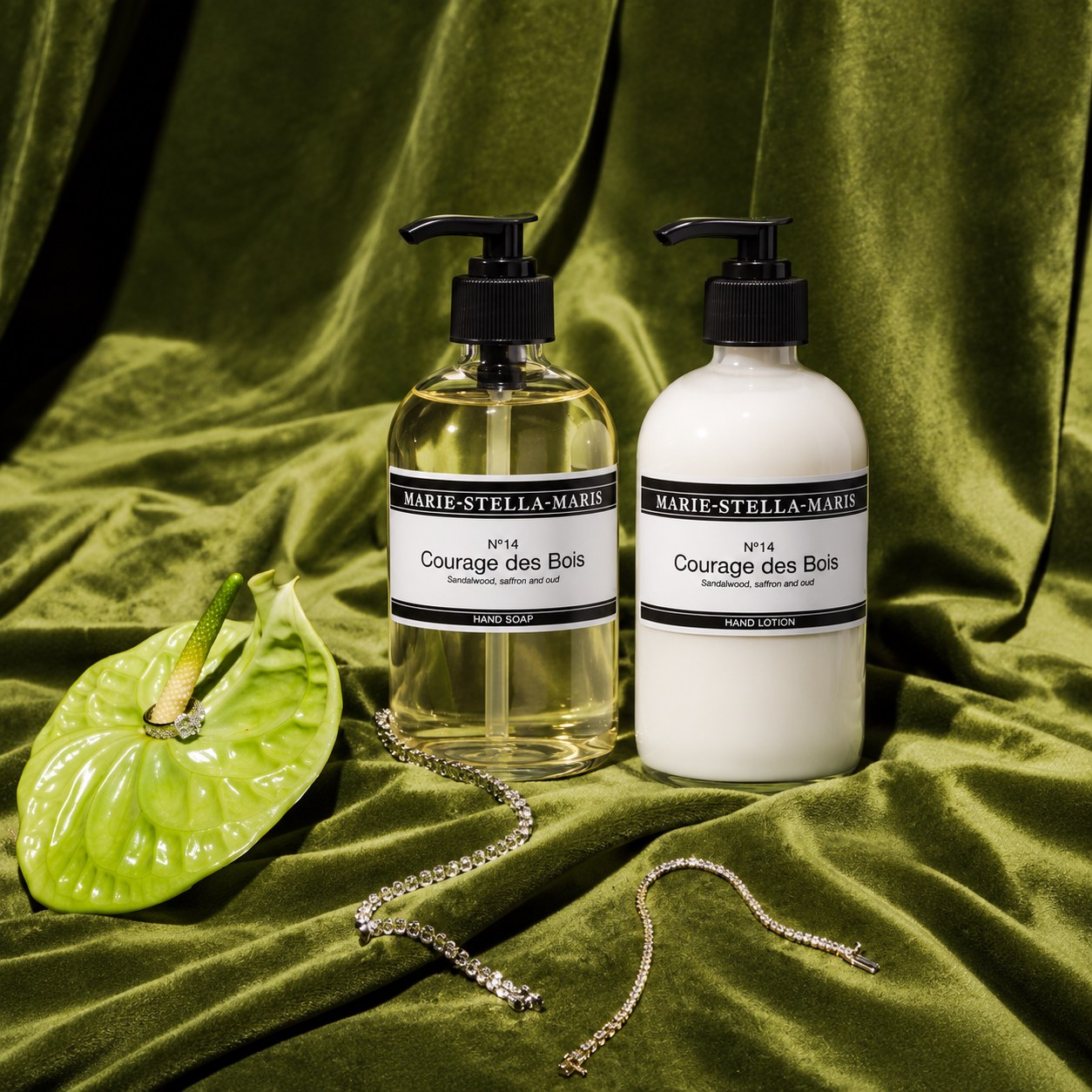 Marie-Stella-Maris No.14 Courage des Bois hand soap and hand lotion